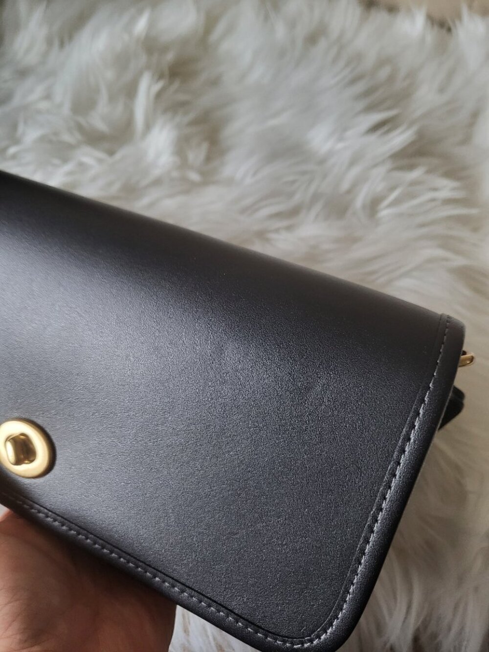 The Coach Originals Dinky Bag in Black and Brass hardware CW641 - Picture 7 of 9
